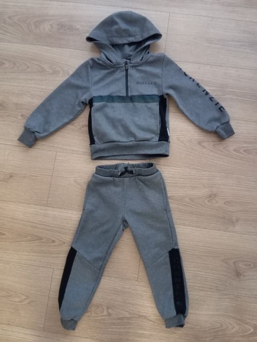 Dres dla dziecka 3-4lata