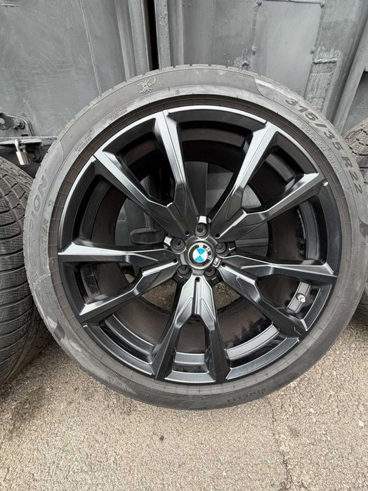 Koła zimowe BMW X7 M V Spoke 755M opony zimowe Pirelli Scorpion Winter