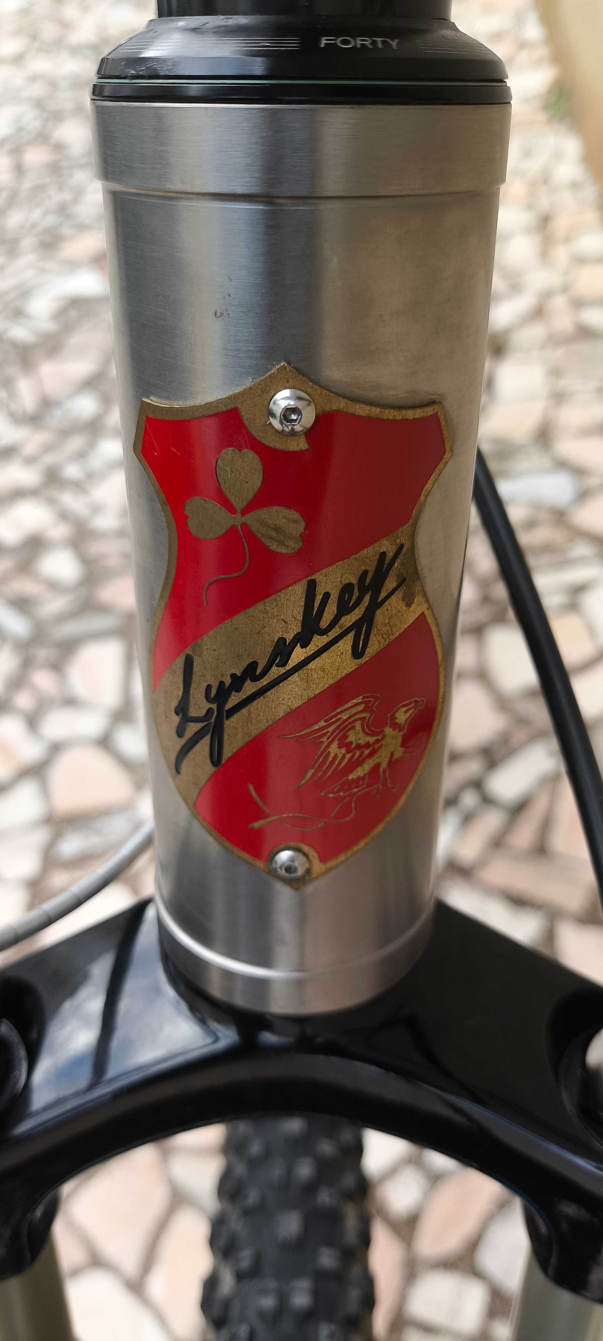 Lynskey Pro 650B tamanho L