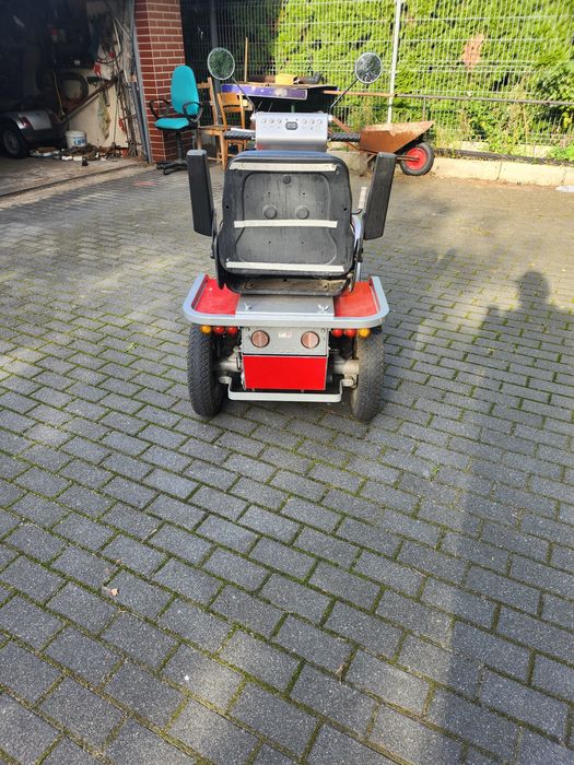Wózek dla seniora elektryczny