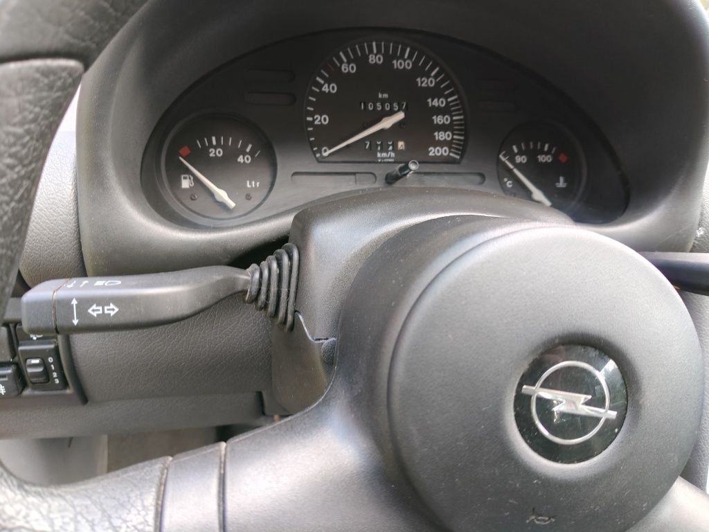 Opel Corsa B perełka z drobną skazą