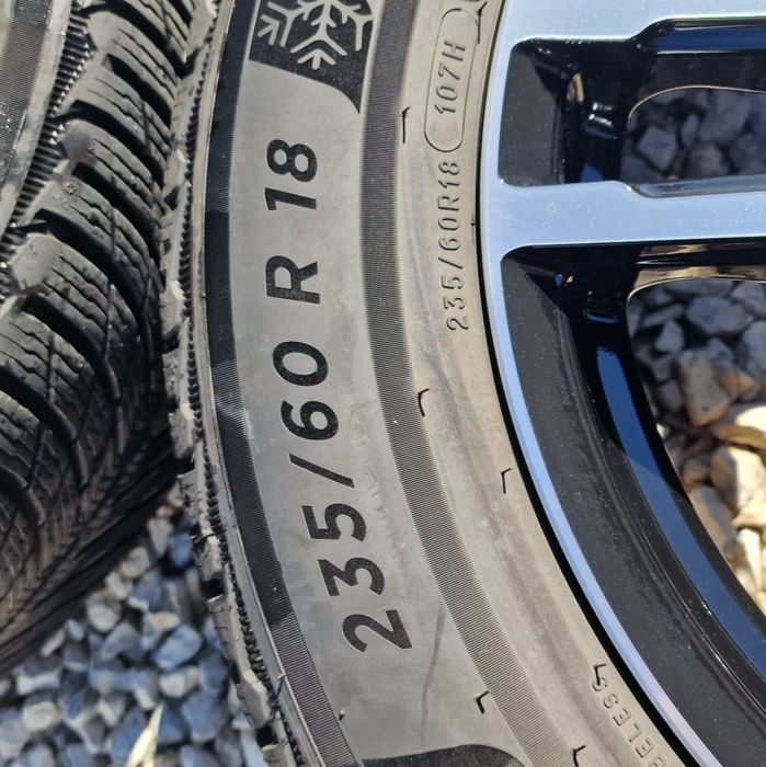 Felgi 18” z oponami zimowymi Michelin 235/60 R18 – Volvo XC60