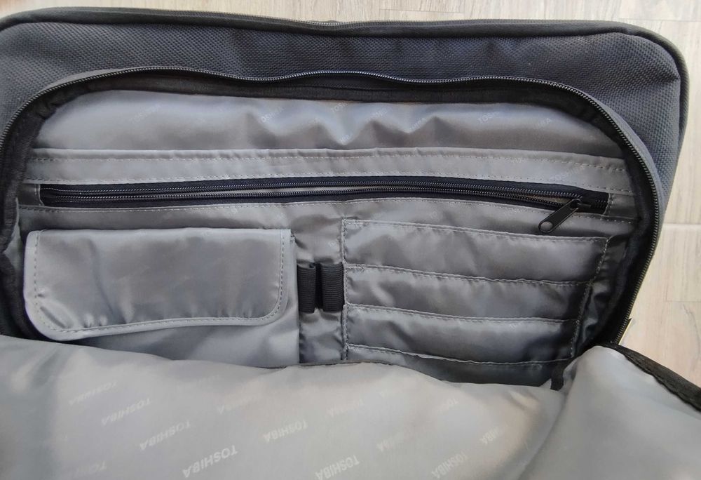 Сумка для ноутбука Toshiba 15.4"
