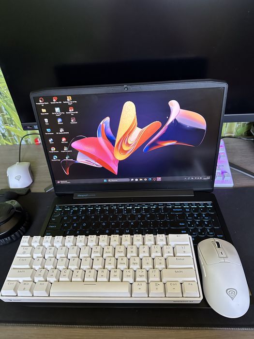 Lenovo Ideapad Gaming 3 GTX 1650 Plus myszka i klawiatura