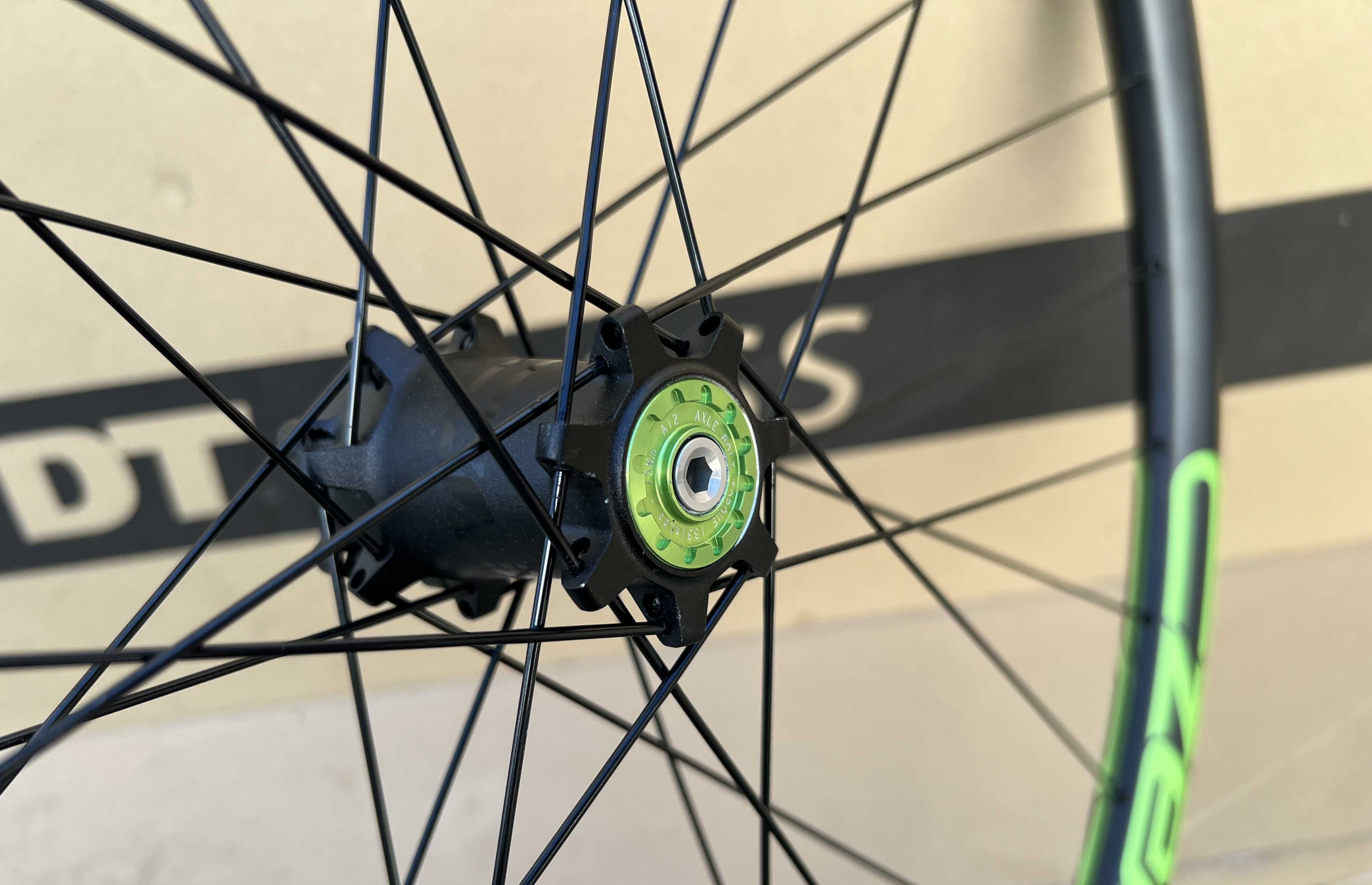 Koło CANNONDALE CZERO 27,5" Piasta LEFTY Scalpel HABIT Tubeless CARBON