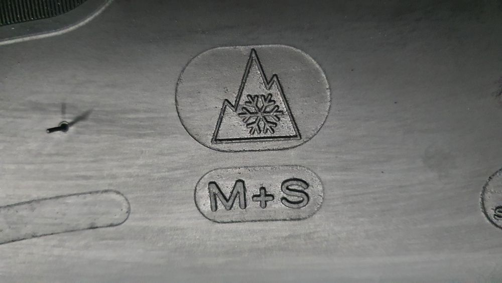 1 x 385/55 R22.5 Michelin XLine Energy F ! Rok 2025