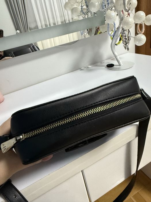 Оригінальна жіноча crossbody сумка Armani exchange