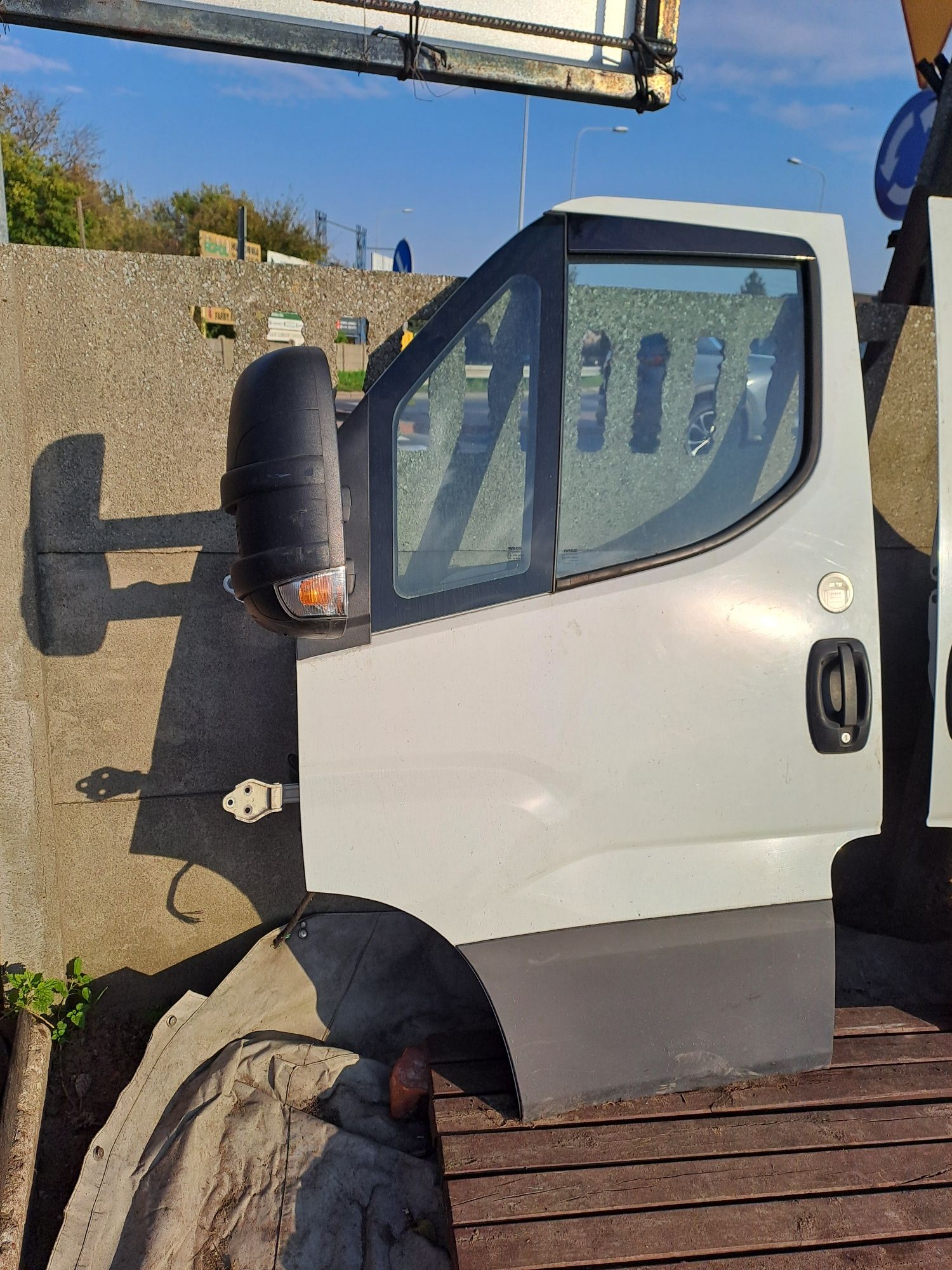 Drzwi przód przednie  prawe  Iveco Daily 14-22