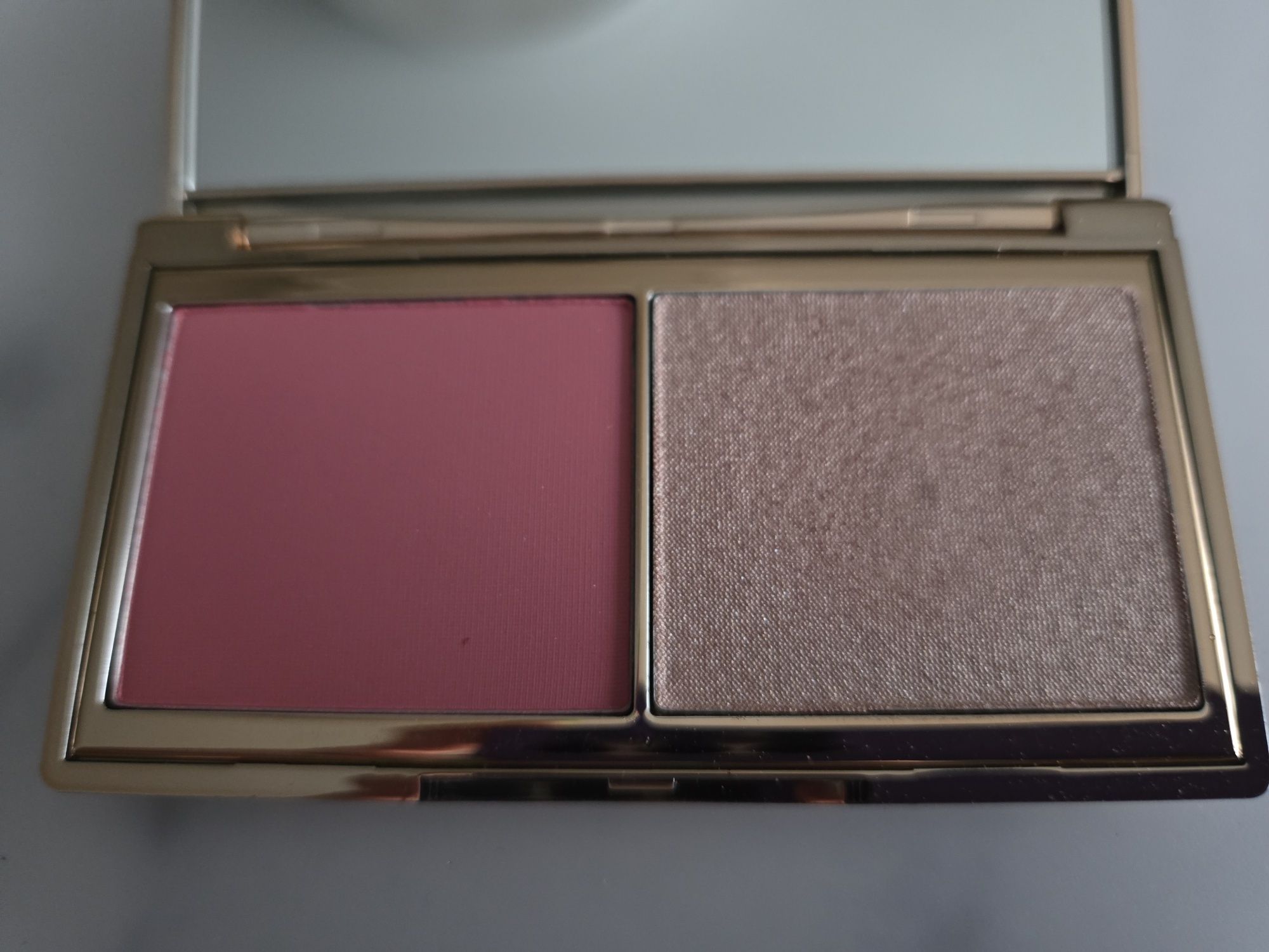 Charlotte Tilbury Blush & Glow Glide Palette Fair-Medium