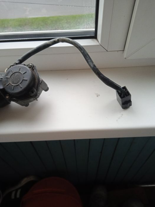 Продам моторчік дворніков с трапецією Ваз2101-2107