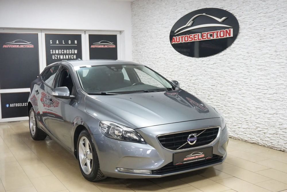 Volvo V40 1.6 D2 115KM! 2015r! Euro 6! Lift! PDC! Bluetooth! 6bieg!