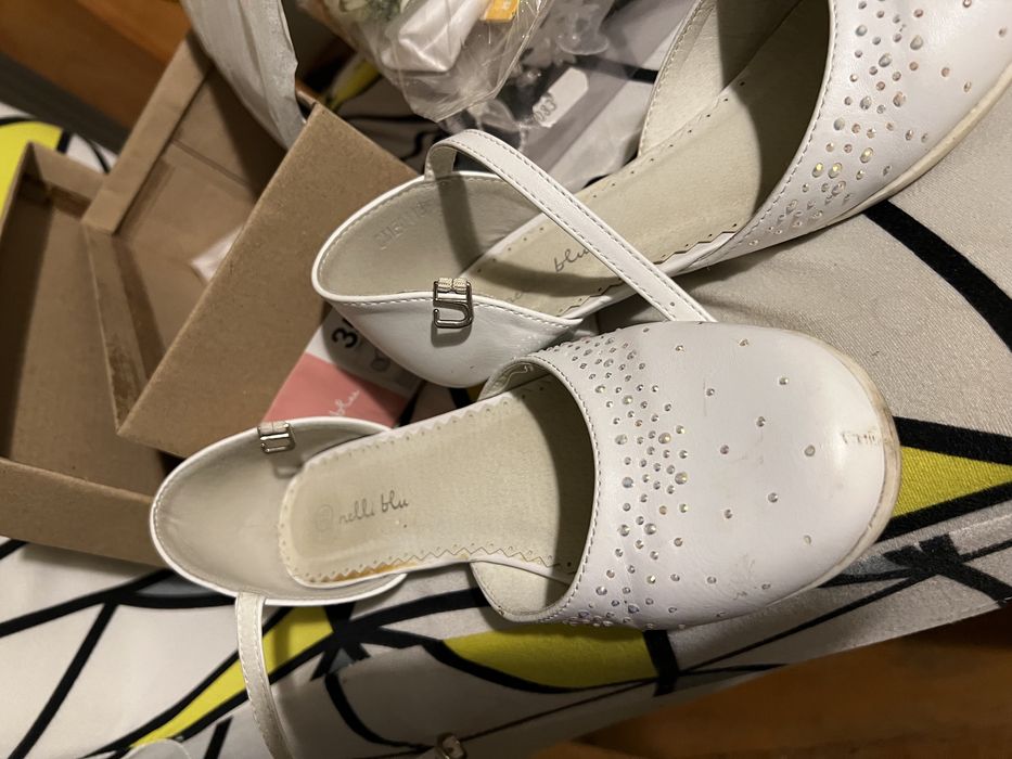 Buty konunijne białe do komuni 35 Nelly Blu ccc