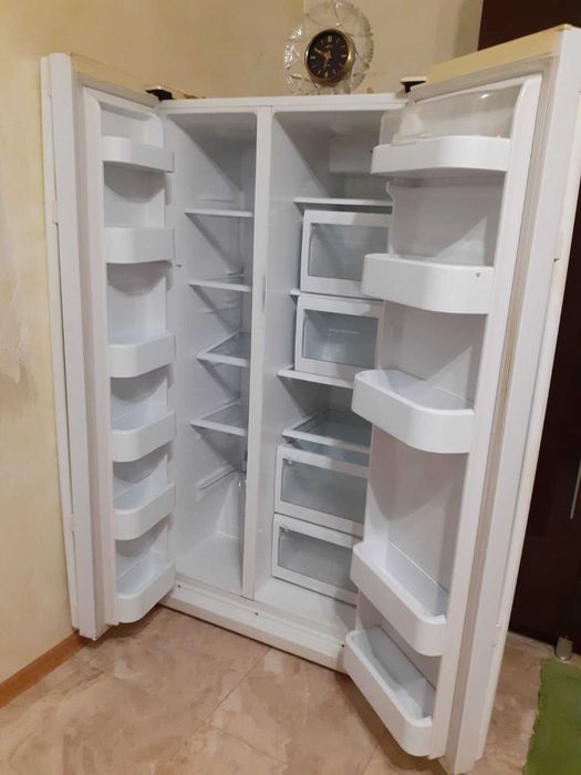 Холодильник самсунг