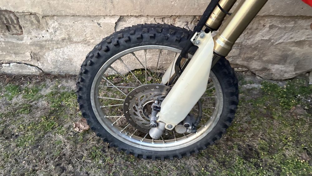 Honda CRF 150.
