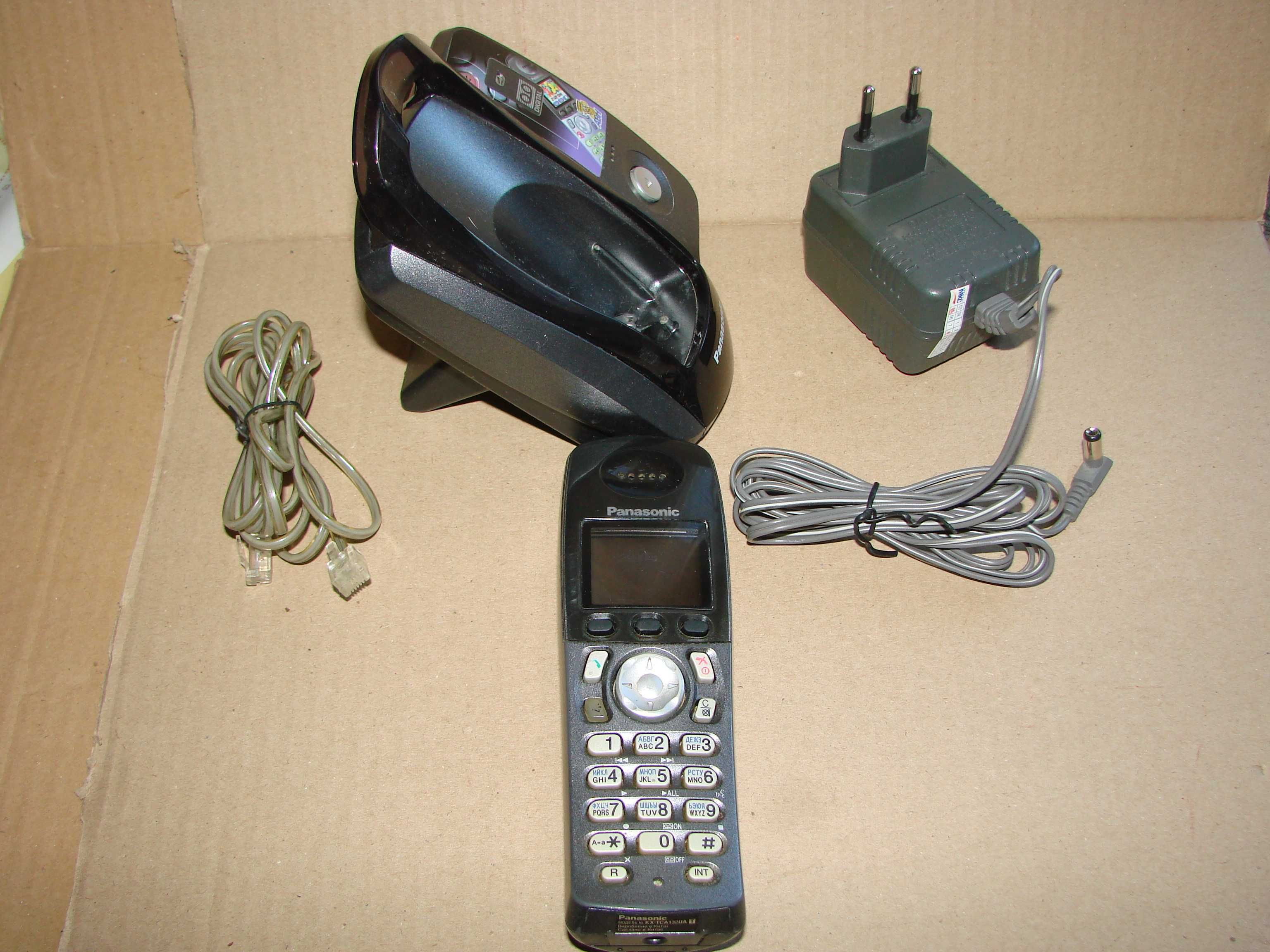 Телефон цифровой, радиотелефон Panasonic с автоответчиком