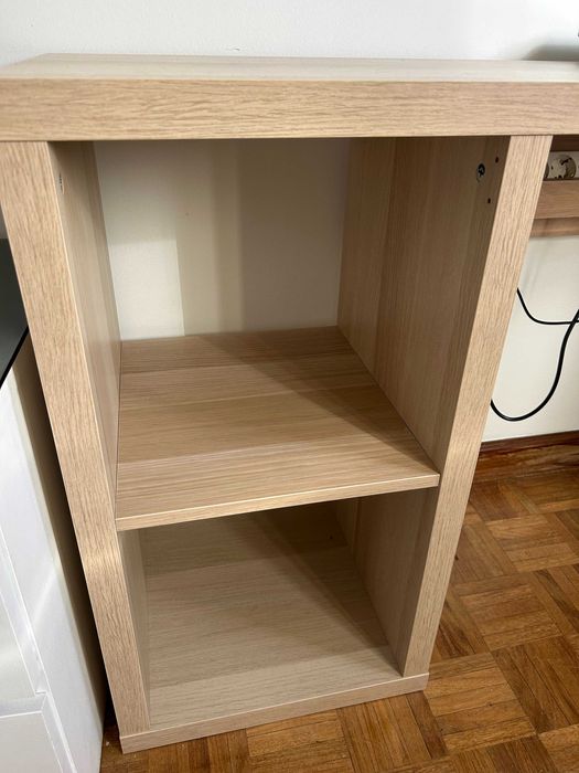 Vendo Secretária Ikea em óptimo estado com cadeira secretária