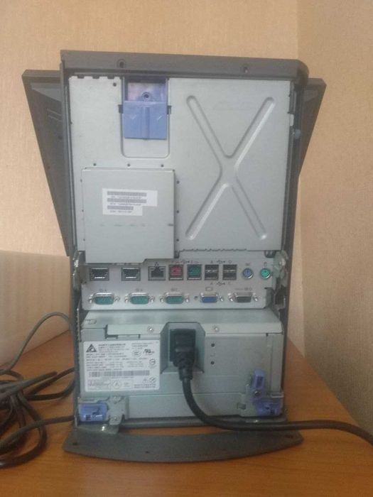 Сенсорний Pos-термінал Toshiba для работы магазина или кафе