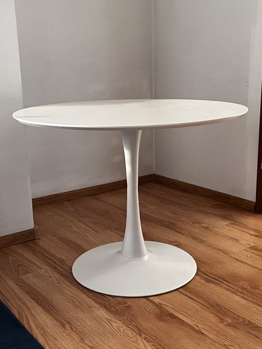 Stół okrągły biały