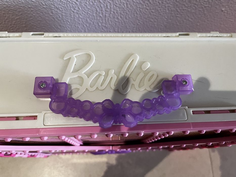 Palácio Barbie Mariposa em excelente estado