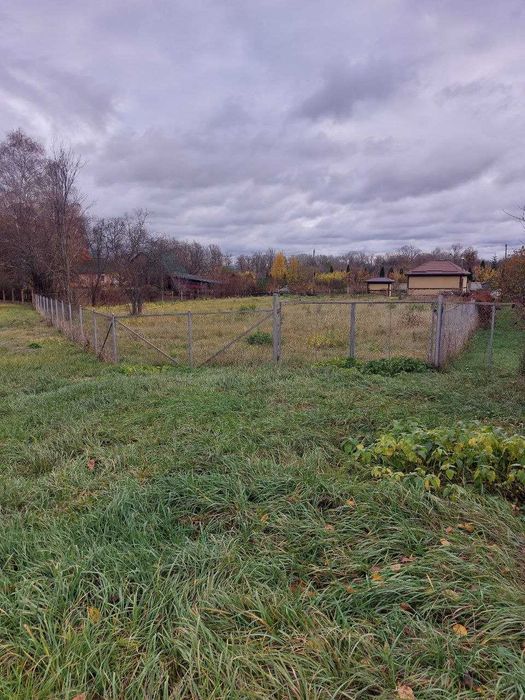 продам земельну ділянку біля річки Ворскла в с.Петрівка