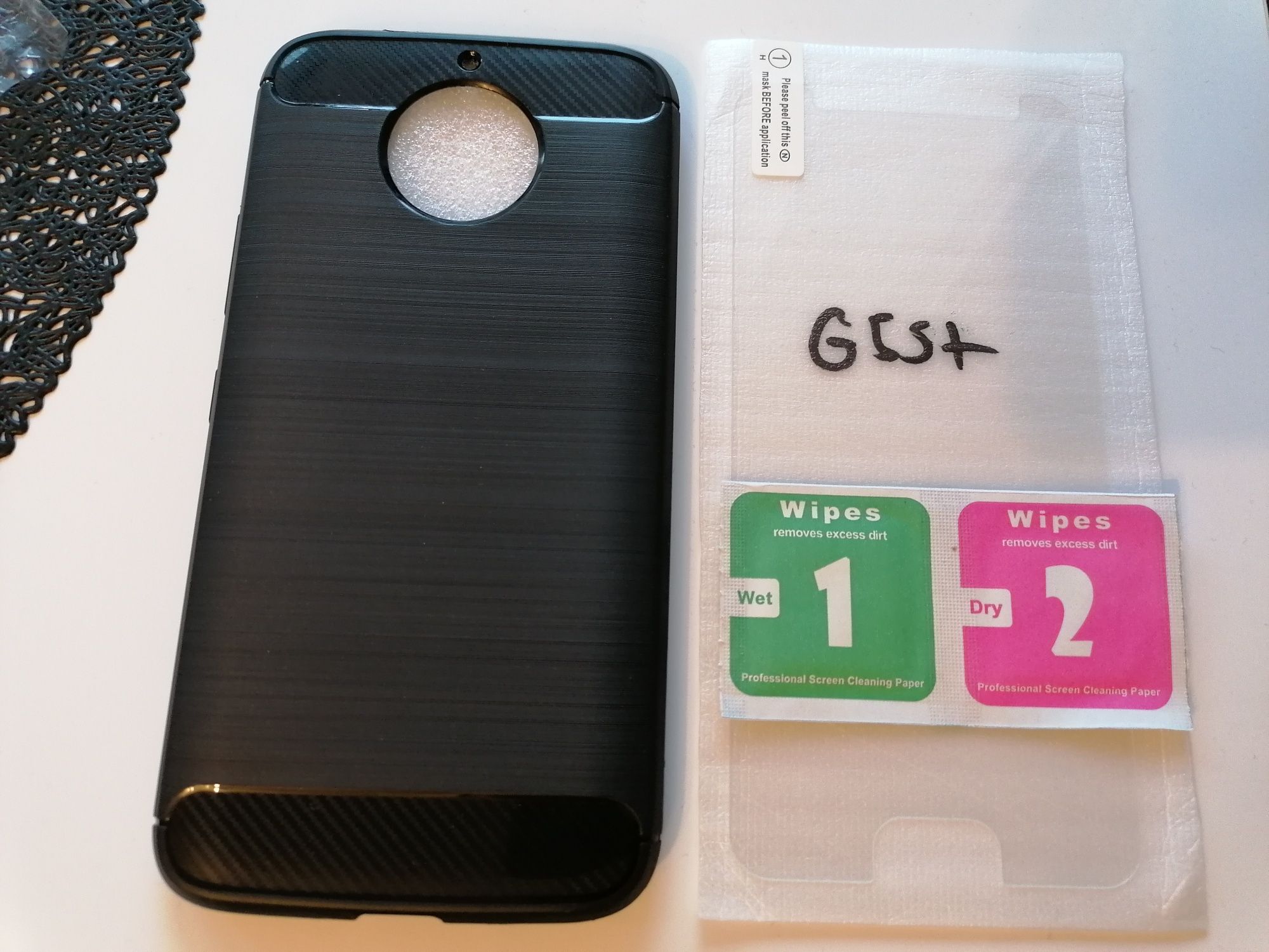 Etui Carbon Czarne + Szkło Motorola Moto G5s Plus +