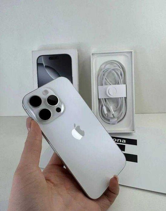 iPhone 16 Pro, 256 ГБ