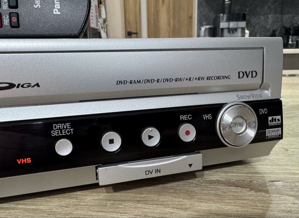 Panasonic DMR-ES35V #Nagrywarka VHS DVD #6 HD #Hi-Fi Stereo #DivX #DV