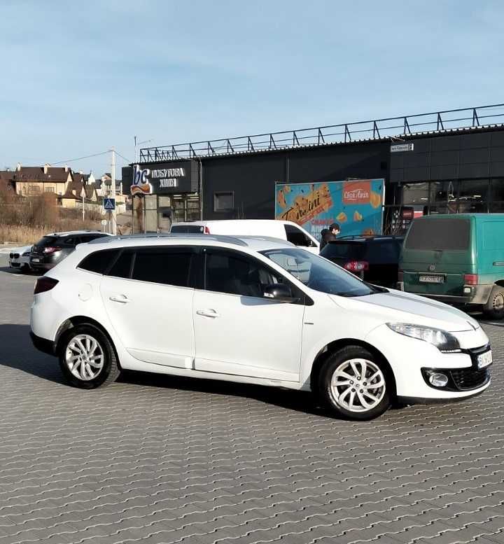 Renault Megane 3 Bose універсал