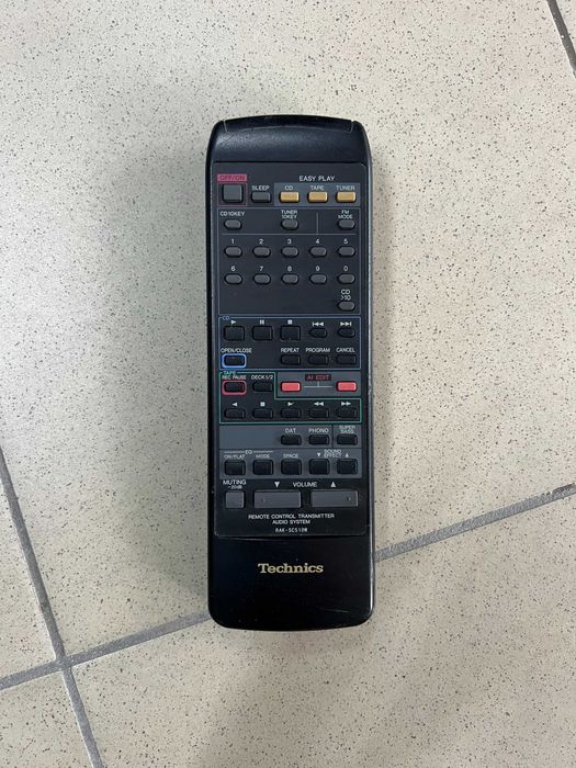 Pilot Technics RAK-SC510W Audio Room