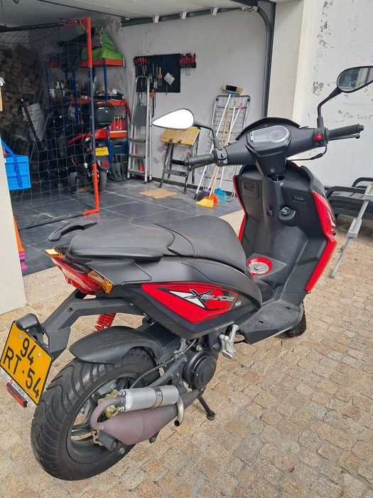 Venda de mota como nova