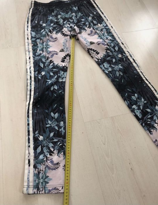 Spodnie dresowe adidas S/M