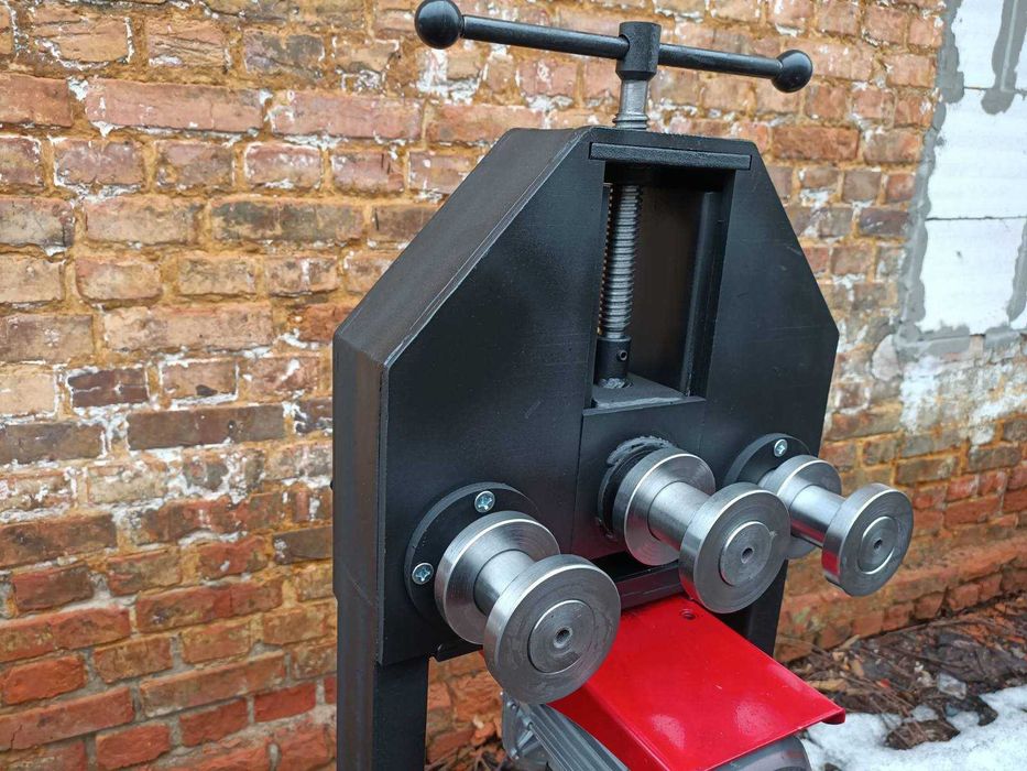 Трубогиб профілегиб із виносними валами ТПВ-5