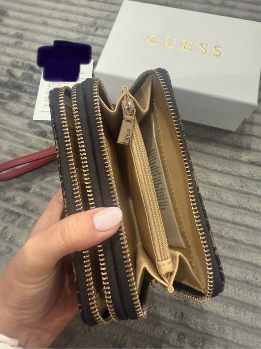Nowy damski portfel GUESS