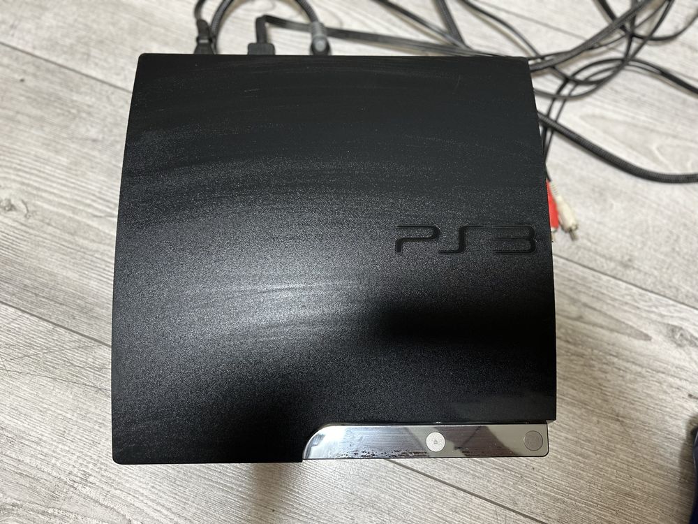 Приставка Sony Play Station 3 Slim + 2 джойстика