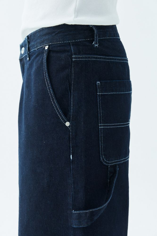 Чоловічі темно сині джинсові широкі шорти з білими швами