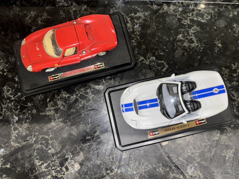 Коллекционные модели автомобилей Bburago 1:24