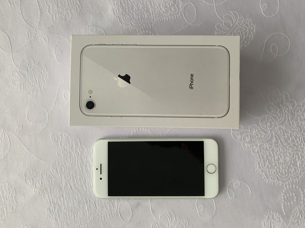 Apple iPhone 8 64GB