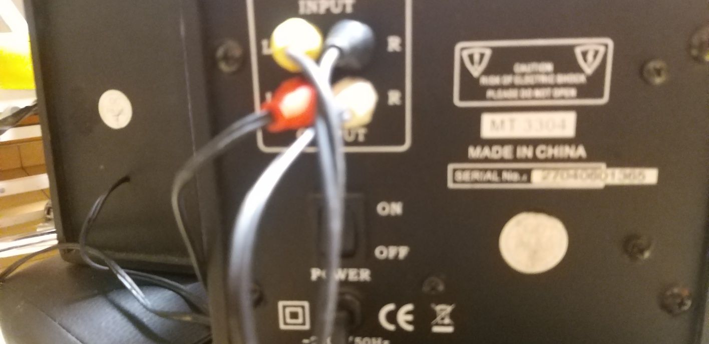 zesatw audio 2+1 subwooofer+2 głośniczki media-tech stan bsb