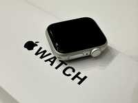 Apple Watch SE 40mm GPS Silver Aluminum Case