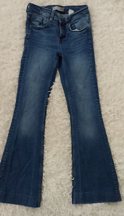 Spodnie jeansy dzwony rozmiar 32 Zara