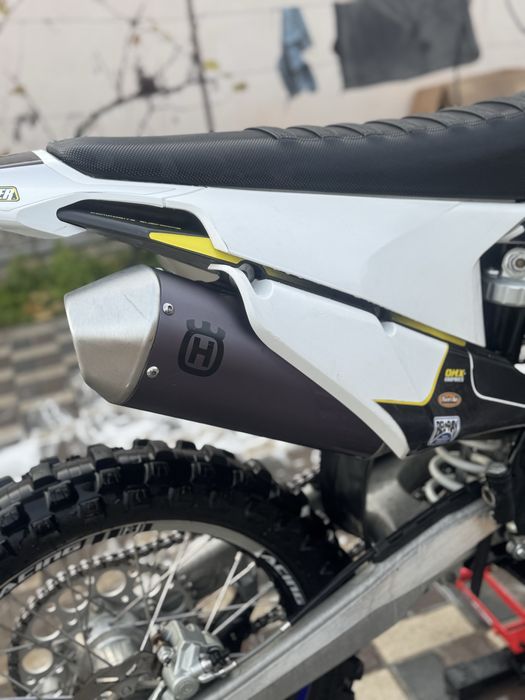 Продам мотоцикл (Кросс) Husqvarna fc450 2019