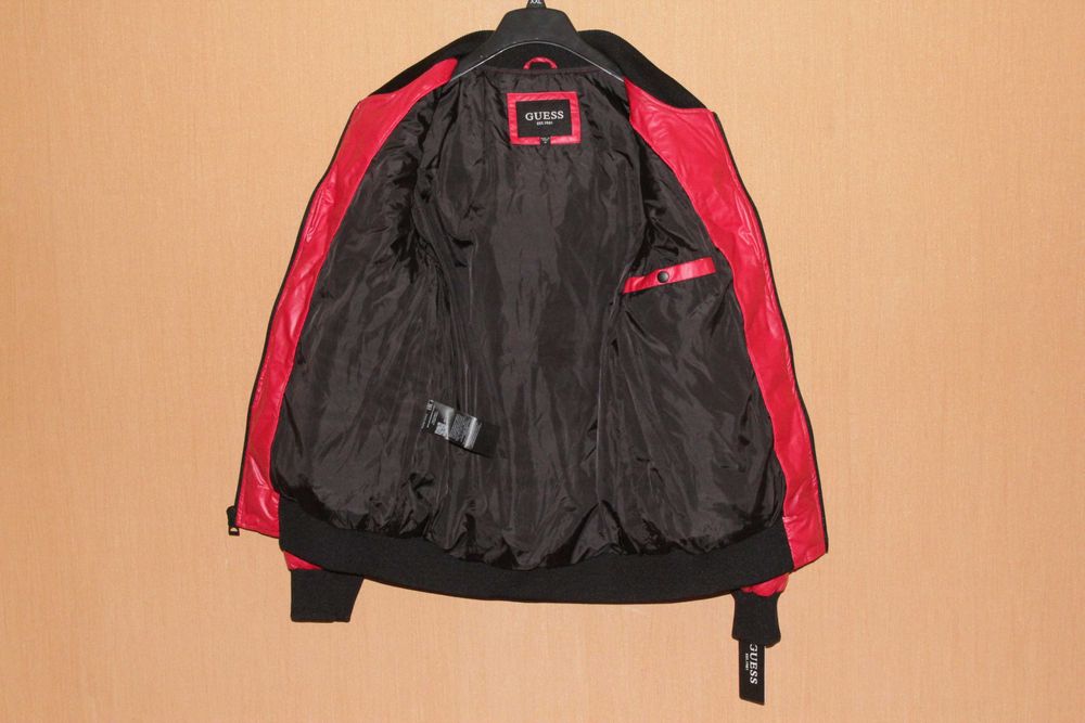 Куртка мужская Guess, размер M