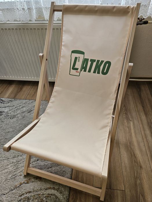 Leżak drewniany ogrodowy