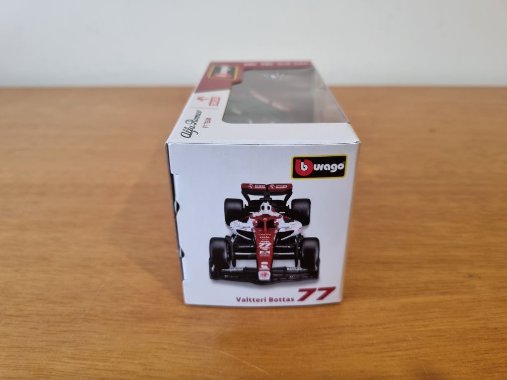 Bburago - Alfa Romeu F1 Team - Valtteri Bottas [esc 1:43]