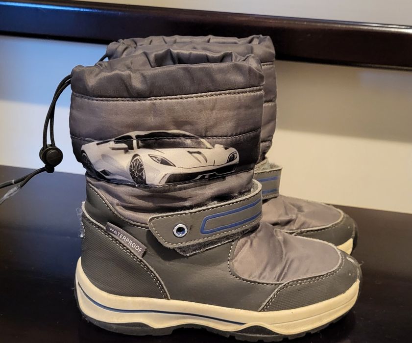 Buty zimowe, śniegowce dla chłopca