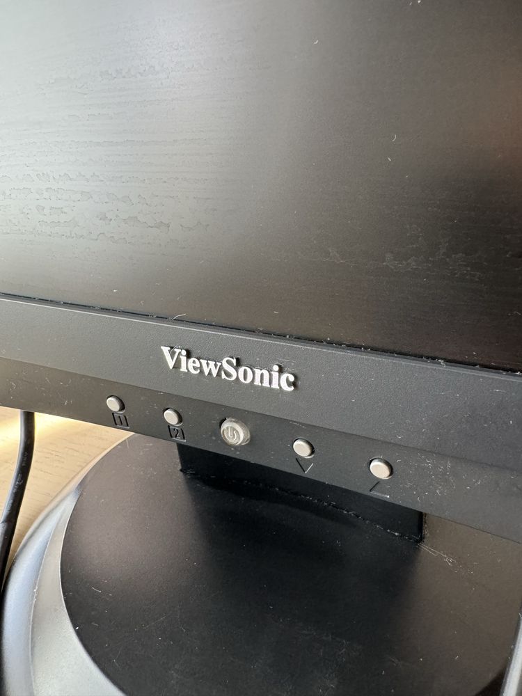 Монитор ViewSonic модель VS11372 робочий