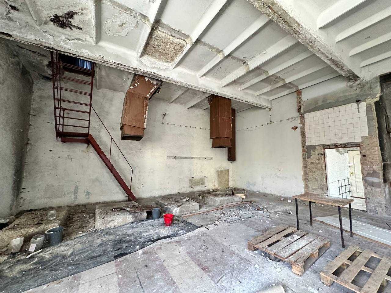 Продаж великого приміщення в Трускавці — вул. Воробкевича