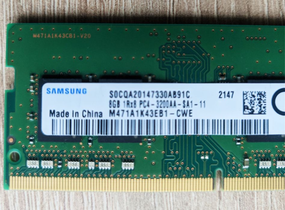 Оперативная память Samsung DDR4 3200MHz.
