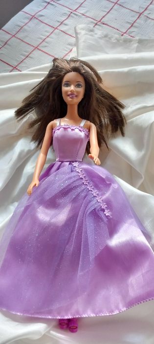 Boneca Barbie impecável