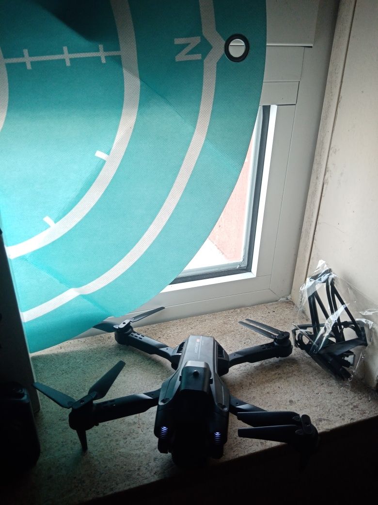 Drone c/ camera + Extras